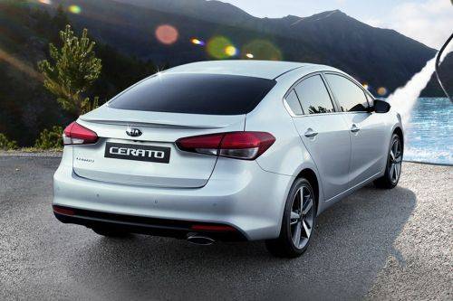 Cerato (2012-2021) Rear angle view