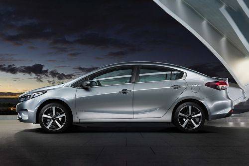 Cerato (2012-2021) Side view