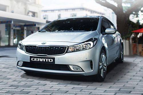 Cerato (2012-2021) Tilted Front View