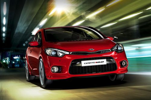 كيا Cerato koup Front Medium View