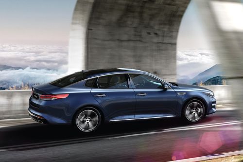 Optima (2012-2021) Rear Medium Side View