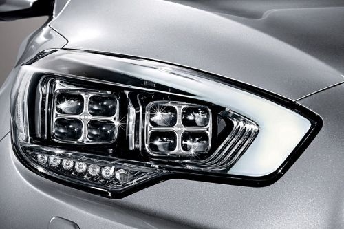 Quoris Headlight