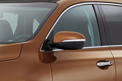 KIA Sorento (2012-2021) Drivers Side Mirror Front Angle