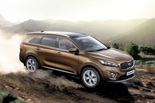 KIA Sorento (2012-2021) Front Cross Side View