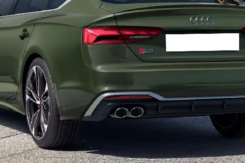 Exhaust Pipe of أودي إس 5 سبورتباك