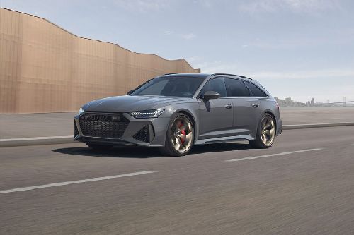 Audi RS6 Avant Performance Front Side View