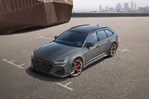 Top View of RS6 Avant Performance