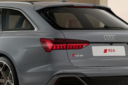آر إس 6 أفانت Tail light