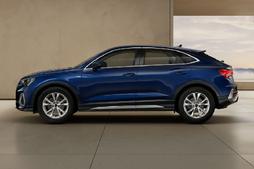 Q3 Sportback Side view Q3 Sportback Side view