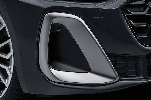 أيه 5 سيدان Front Fog Lamp