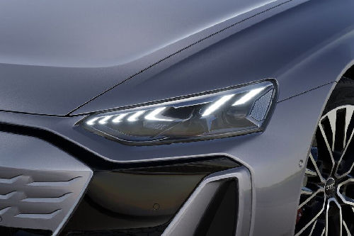 S e-tron GT Headlight