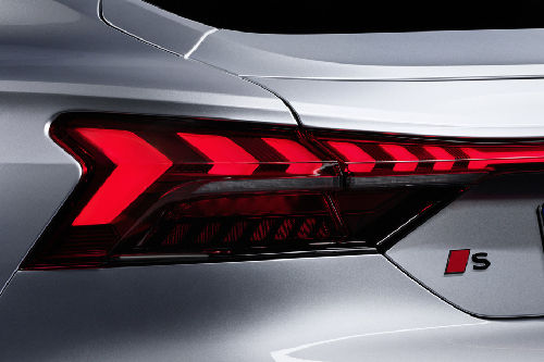 S e-tron GT Tail light
