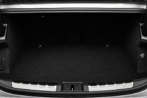 Trunk Open Closer View of S e-tron GT