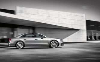 S8 (2012-2022) Side view