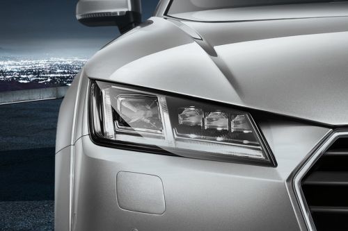 TT Coupe Headlight