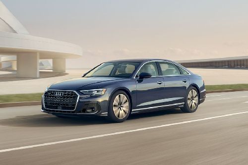 أودي  A8 Front angle low view