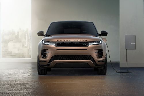 Full Front View of رينج روفر إيفوك