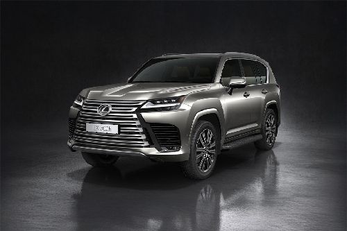 Lexus  LX 700H Front angle low view