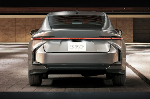 Full Rear View of Lexus ES
