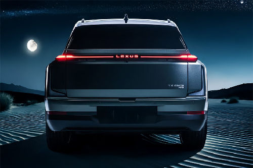 Full Rear View of لكزس تي زد