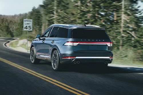 Aviator (2023-2024) Rear angle view