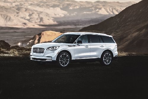 أفياتور  Side view