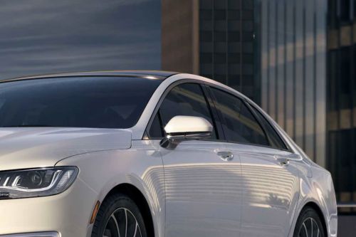 لينكون MKZ Drivers Side Mirror Front Angle