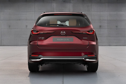 Full Rear View of مازدا CX-90