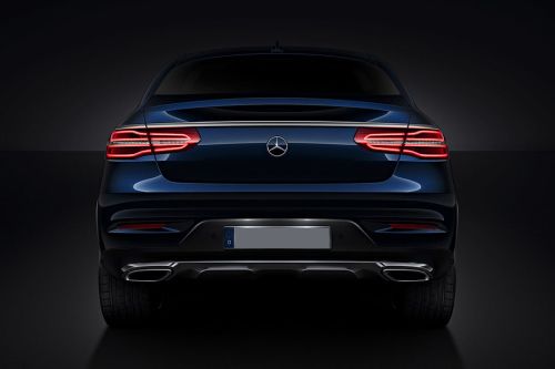Full Rear View of مرسيدس بنز الفئة جي أل إي كوبيه