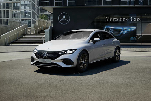 Mercedes-Benz  EQE Front angle low view