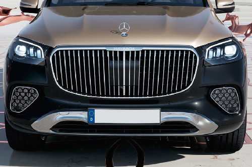 مايباخ جي إل إس Grille View