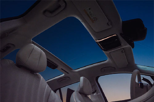 مرسيدس بنز إي كيو إس إس يو في Sunroof Moonroof