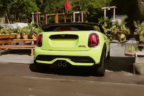Rear Medium View of Mini Convertible (2022-2024)