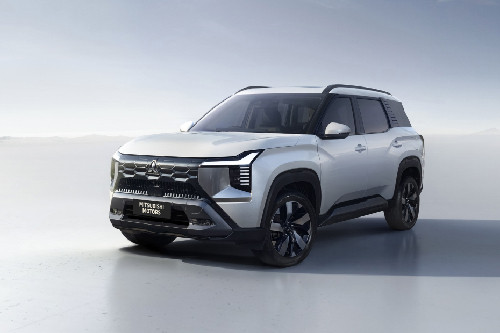 Mitsubishi Destinator