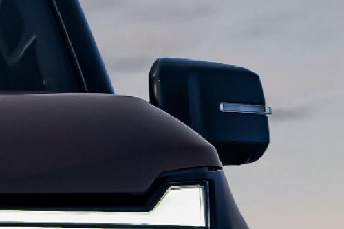 Mitsubishi Pajero Drivers Side Mirror Front Angle
