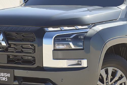 L200 Headlight