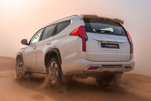 Rear Medium View of Mitsubishi Montero Sport