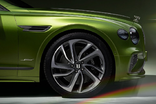 Flying Spur Wheel