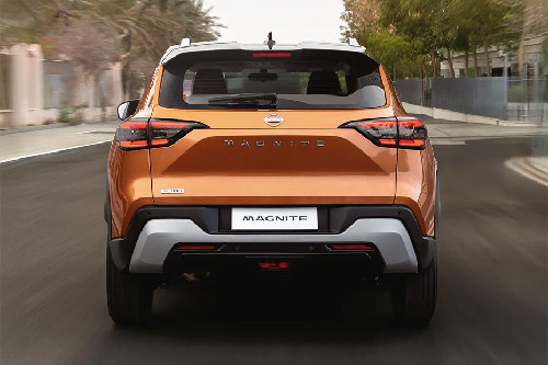 Full Rear View of Nissan Magnite