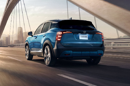 Rear Medium View of Nissan Kicks