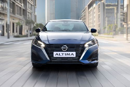 Full Front View of Altima