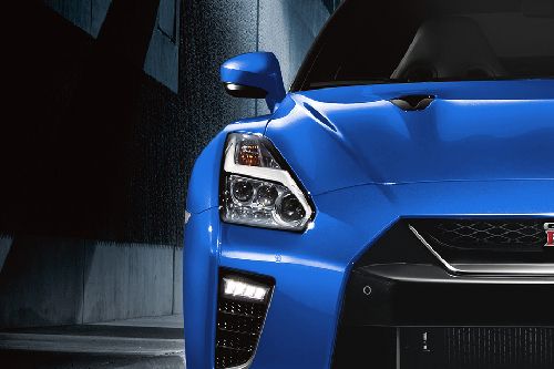 GT-R(2017-2020) Headlight