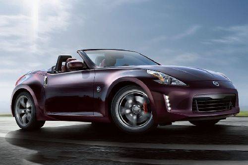 نيسان 370Z Roadster