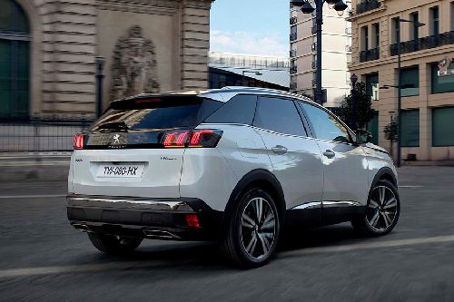 Rear Cross Side View of Peugeot 3008 (2023-2024)