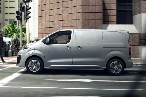 بيجو إكسبيرت Full Side View