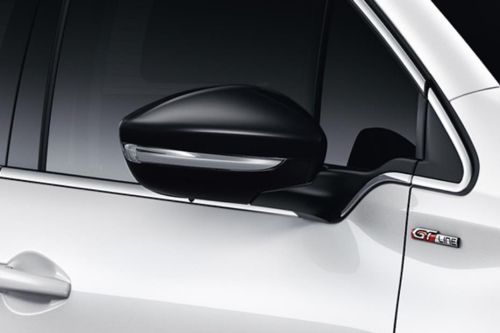 بيجو 208 GT-Line Drivers Side Mirror Front Angle