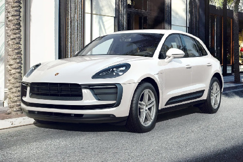 Porsche  Macan Front angle low view Porsche  Macan Front angle low view