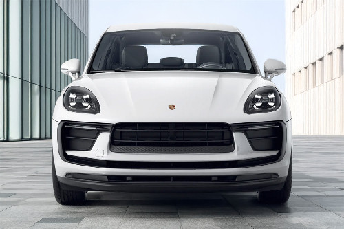 Full Front View of Macan Full Front View of Macan