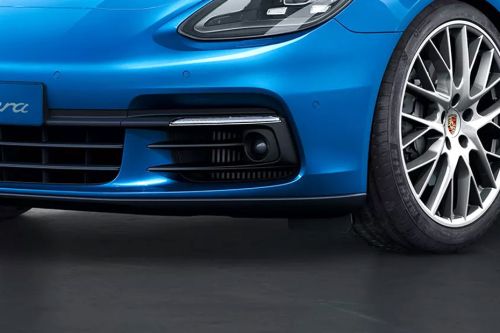 باناميرا Front Fog Lamp