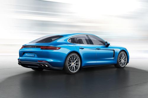 باناميرا Rear angle view
